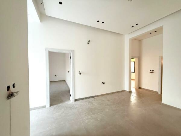 NEW 8BR VILLA+LIFT | UMM SALAL ALI - 3