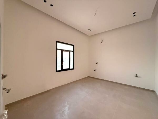 NEW 8BR VILLA+LIFT | UMM SALAL ALI - 7