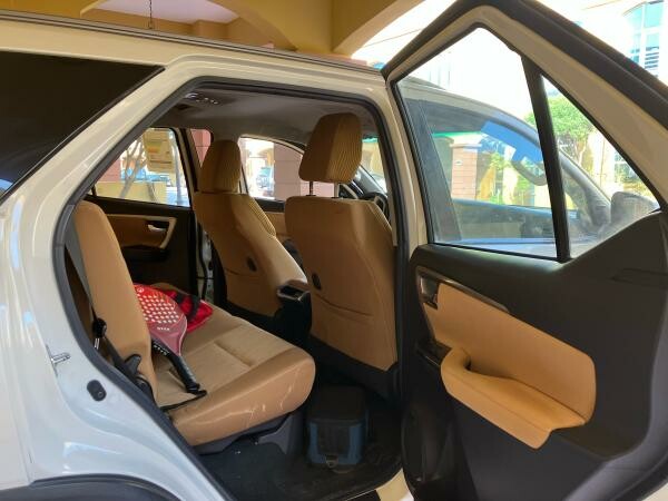 Toyota Fortuner 2022 - Perfect - 2