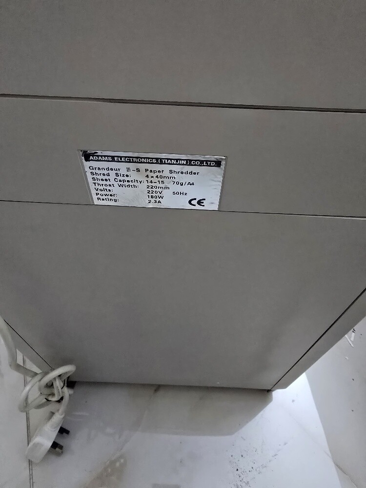 Lever Grandeur Shredder - 2