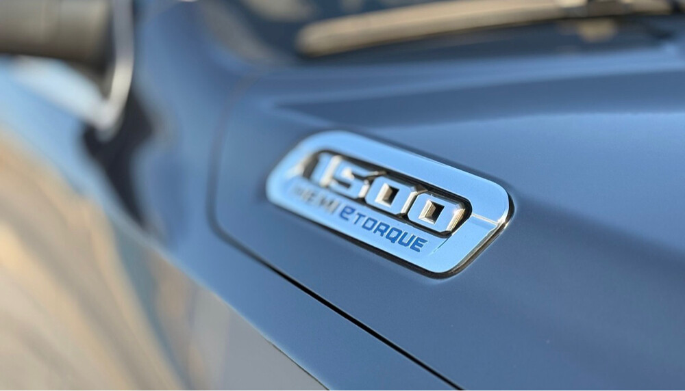Ram limited low mileage - 16
