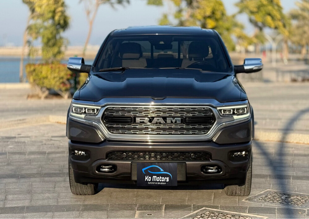 Ram limited low mileage - 8