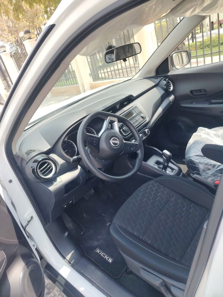 Nissan Kicks 2024 low mileage 24k - 3