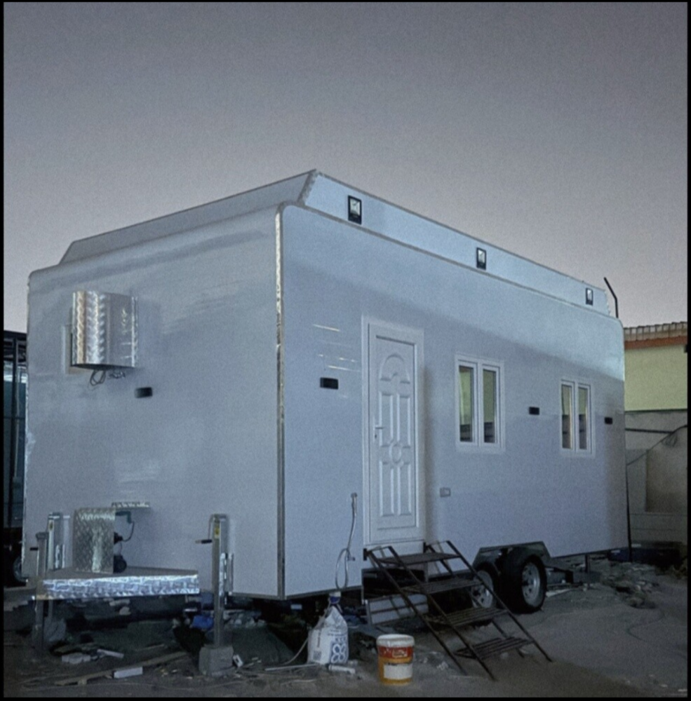 PORTA CABIN CARAVAN - 1
