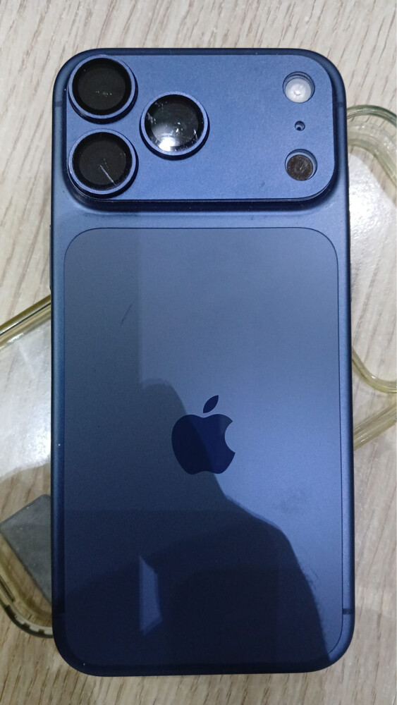 iphone 17 promax  - 3