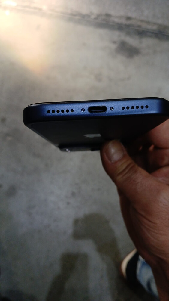 iphone 17 promax  - 4