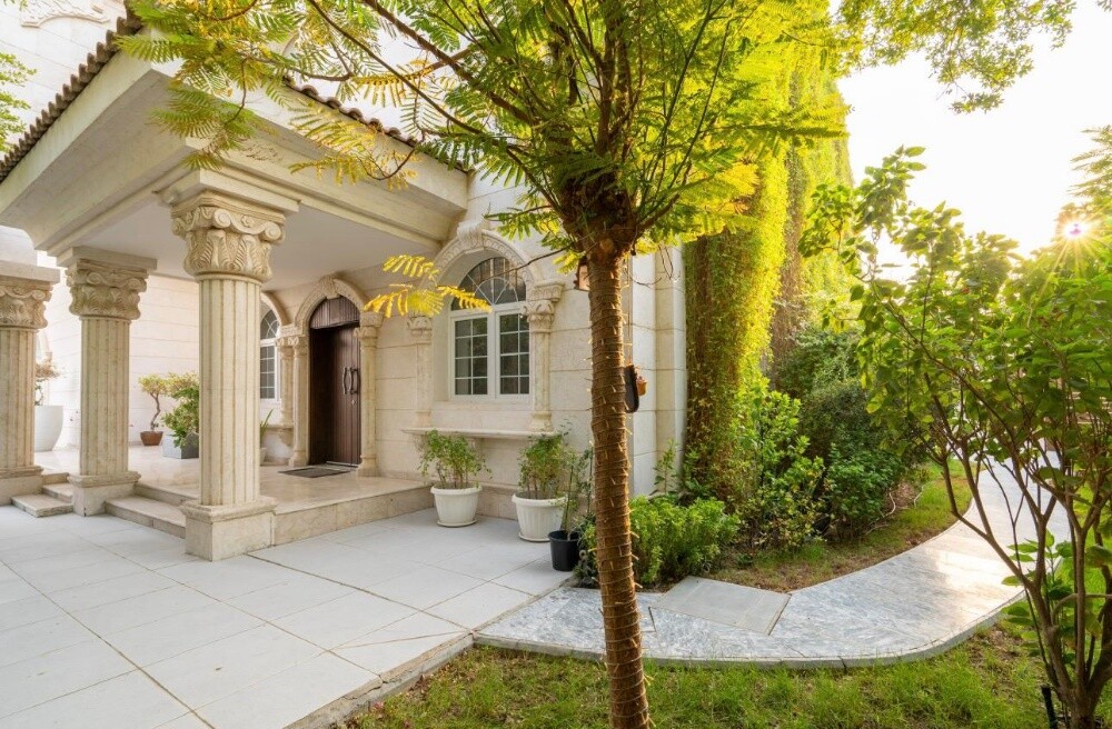 Luxury villa for sale in Muaither S - 8