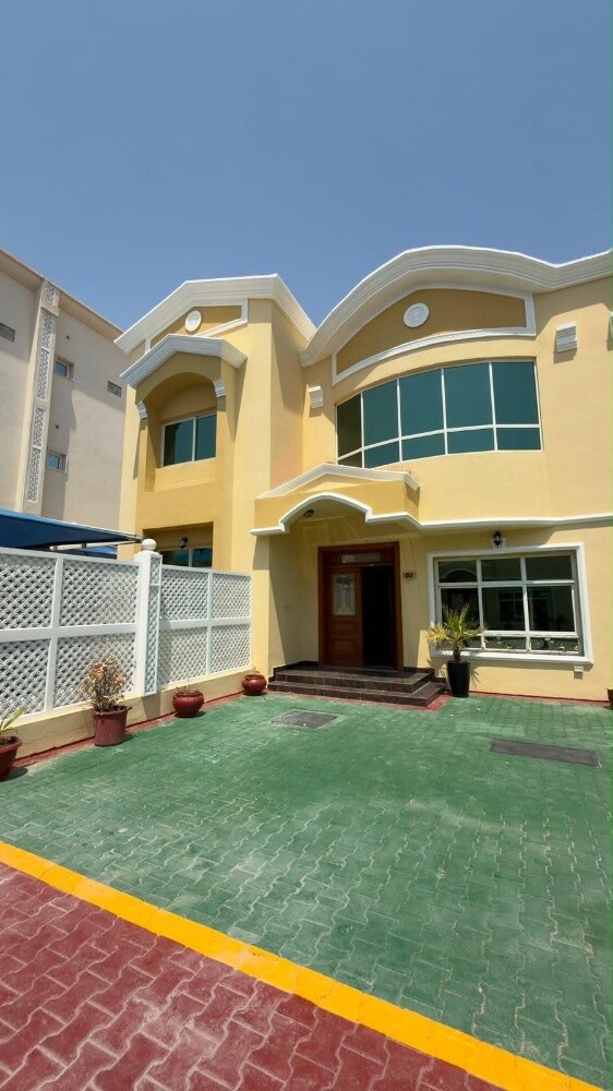 4 villa for sale with income 40000 - 6