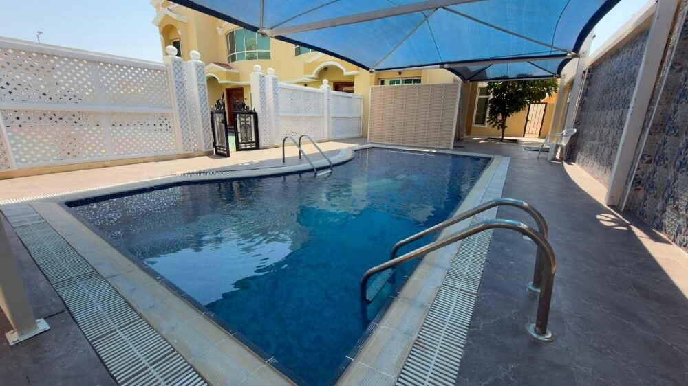 4 villa for sale with income 40000 - 7