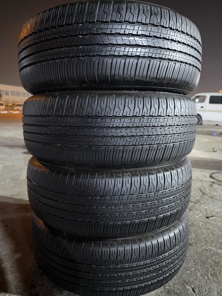 235/65/17 Dunlop Tyre - 8