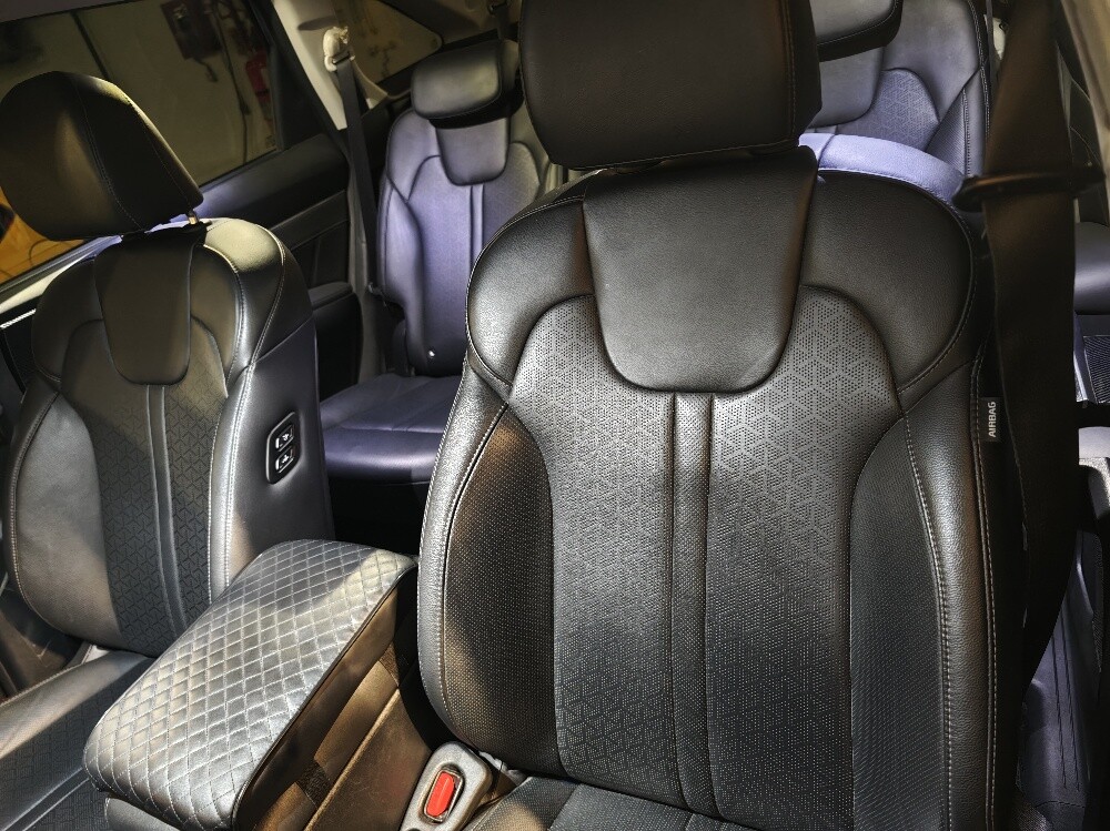Kia Sorento 3.5 - V6 top option - 5