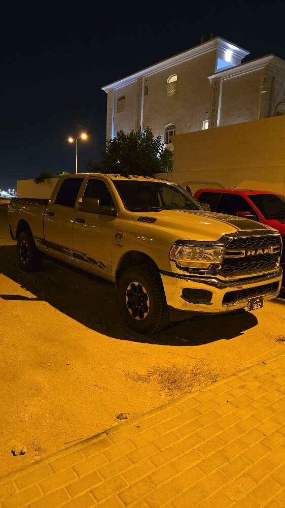 للبيع دوج رام موديل ٢٠٢٠ بحالة مم - 3