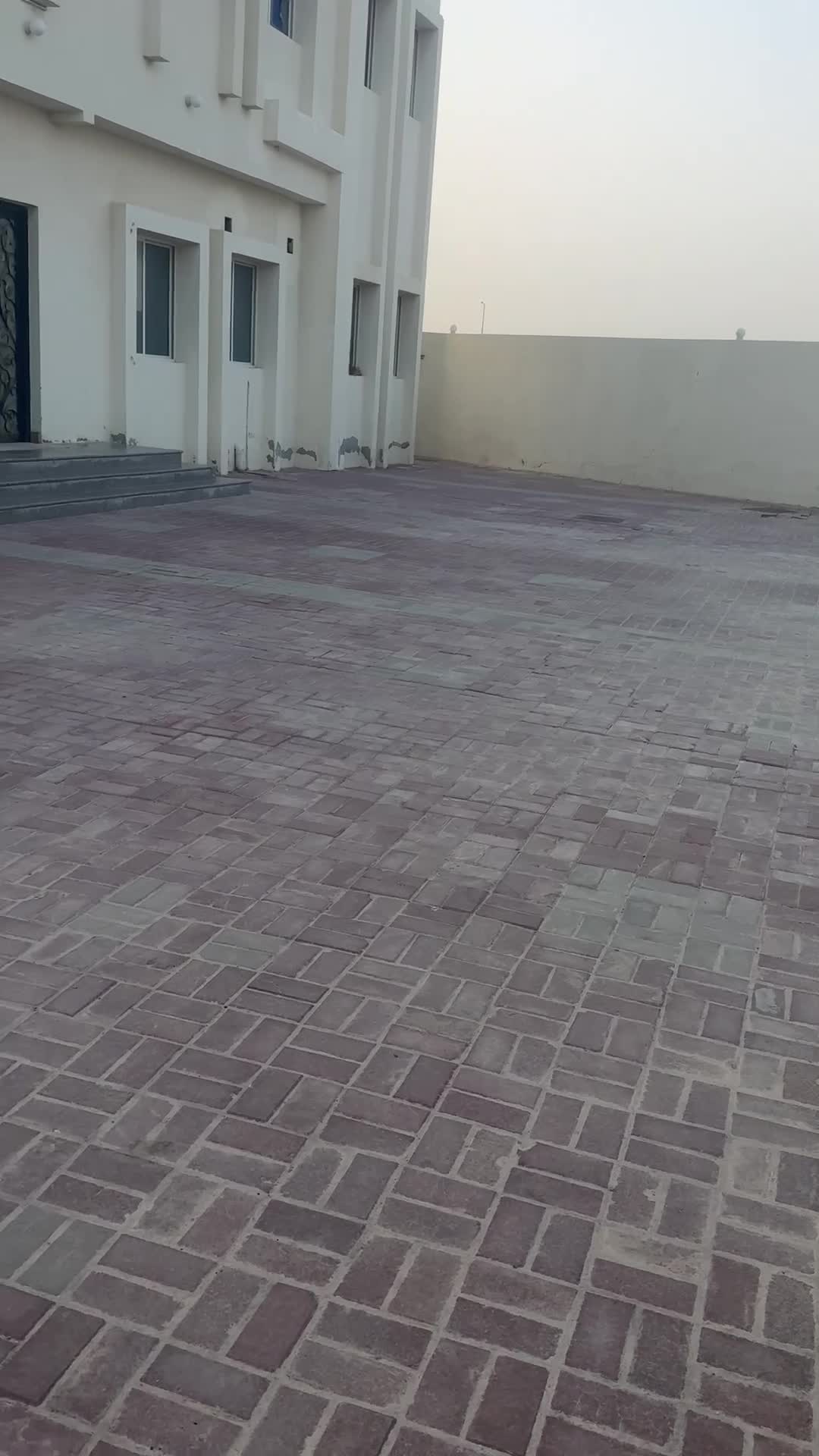 للايجار غرفه مفروشه روضه الحمام  - 1