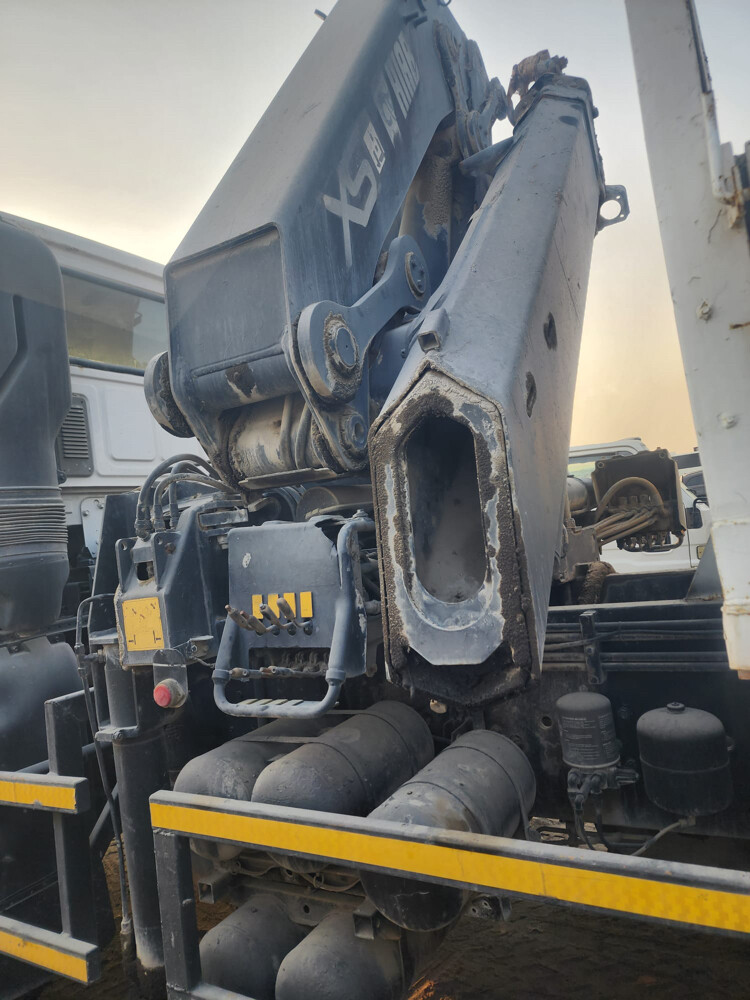  12 Ton crane + Truck - 6