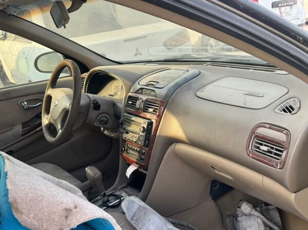NISSAN MAXIMA 2003 - 5