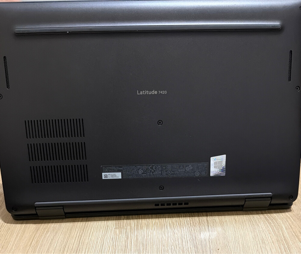 Dell Latitude 7420 Laptop for Sale - 4