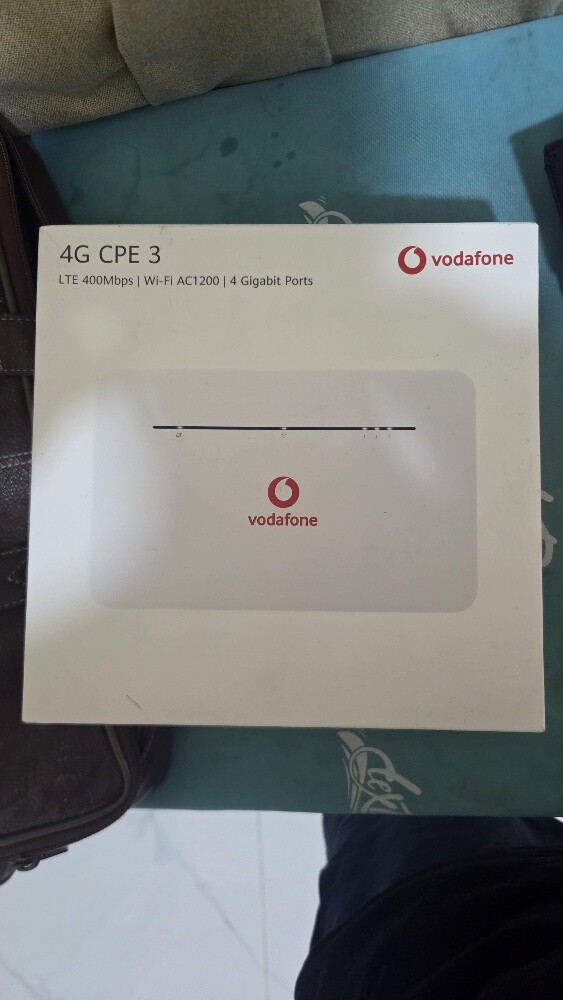 Vodafone 4G CPE 3 Router for Sale - 1