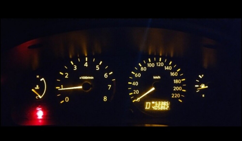 NISSAN SUNNY 2012 MODEL - 9