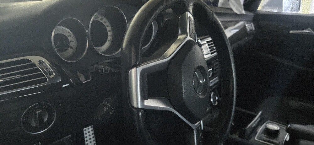 Mercedes CLS 500 low mileage - 3