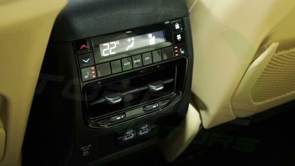 2025 Jeep Grand Cherokee L Limited - 11