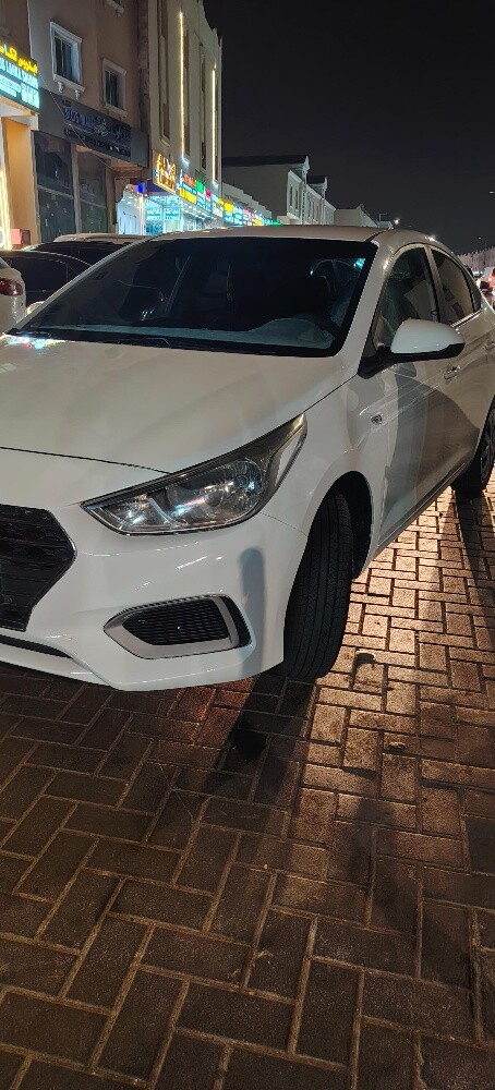 Hyundai Accent - 2