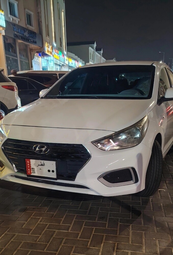 Hyundai Accent - 1