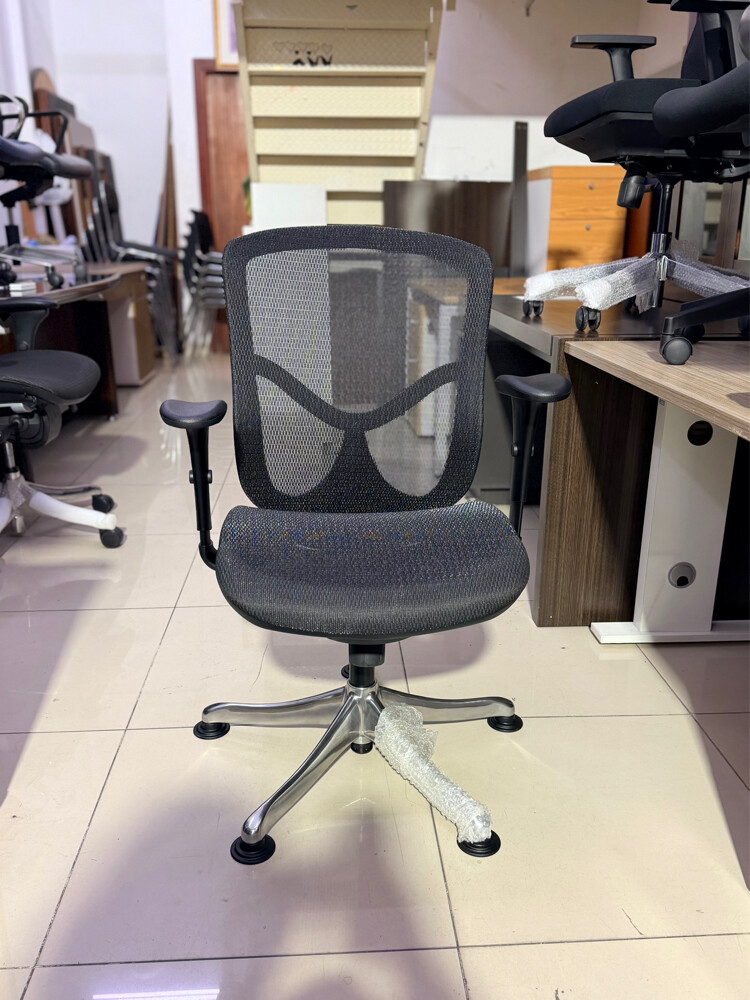 Office Desk Set/Chair/Workstation - 19