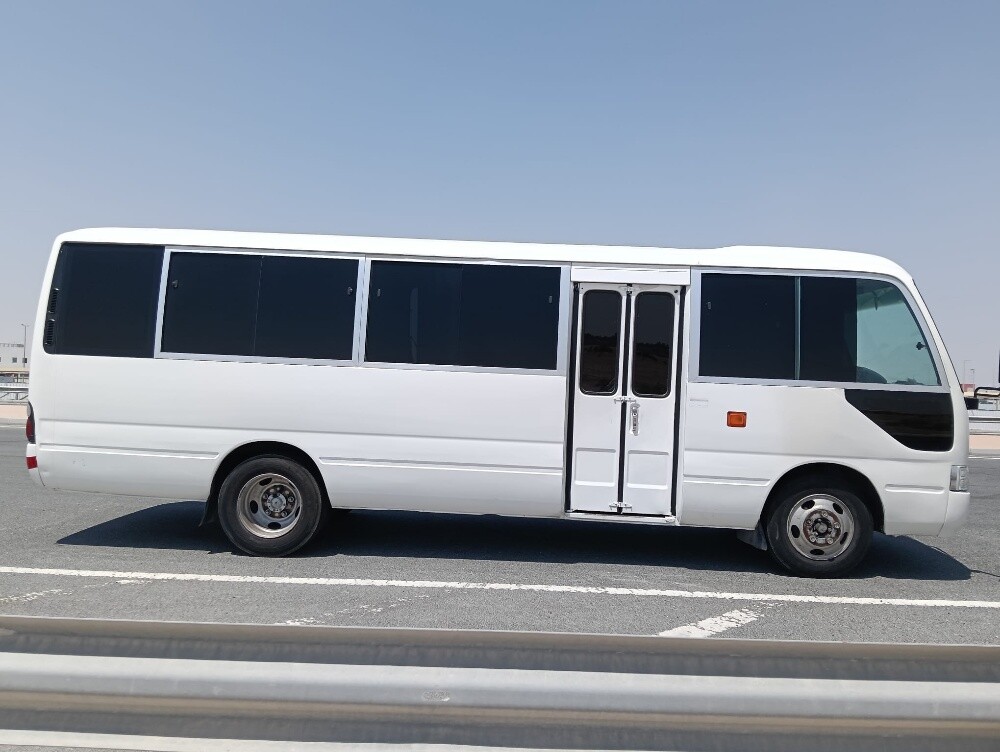 Toyota costar 30 seat - 8