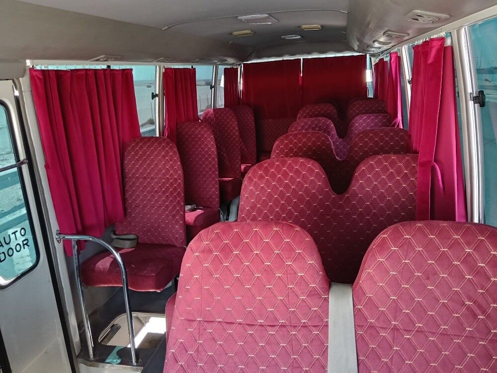 Toyota costar 30 seat - 7
