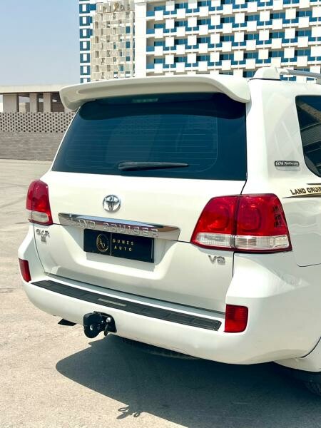 Toyota Land Cruiser GXR - 5