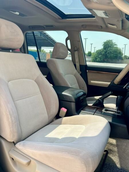 Toyota Land Cruiser GXR - 7