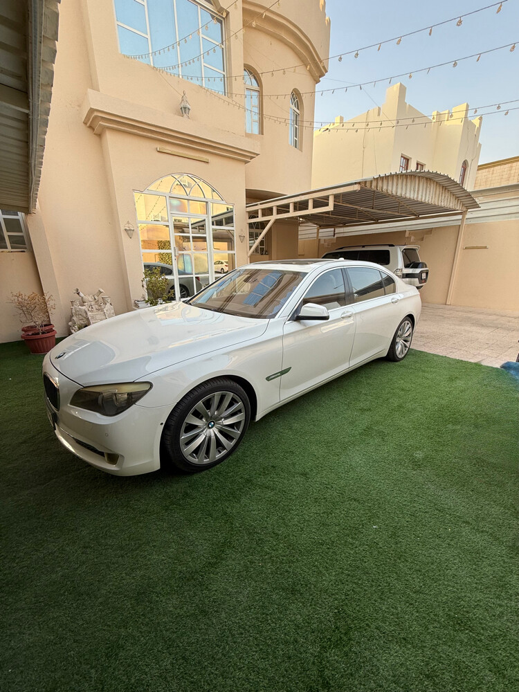 BMW 750Li - 9