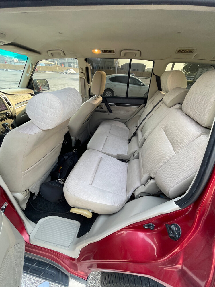 Mitsubishi Pajero 2011 - 7