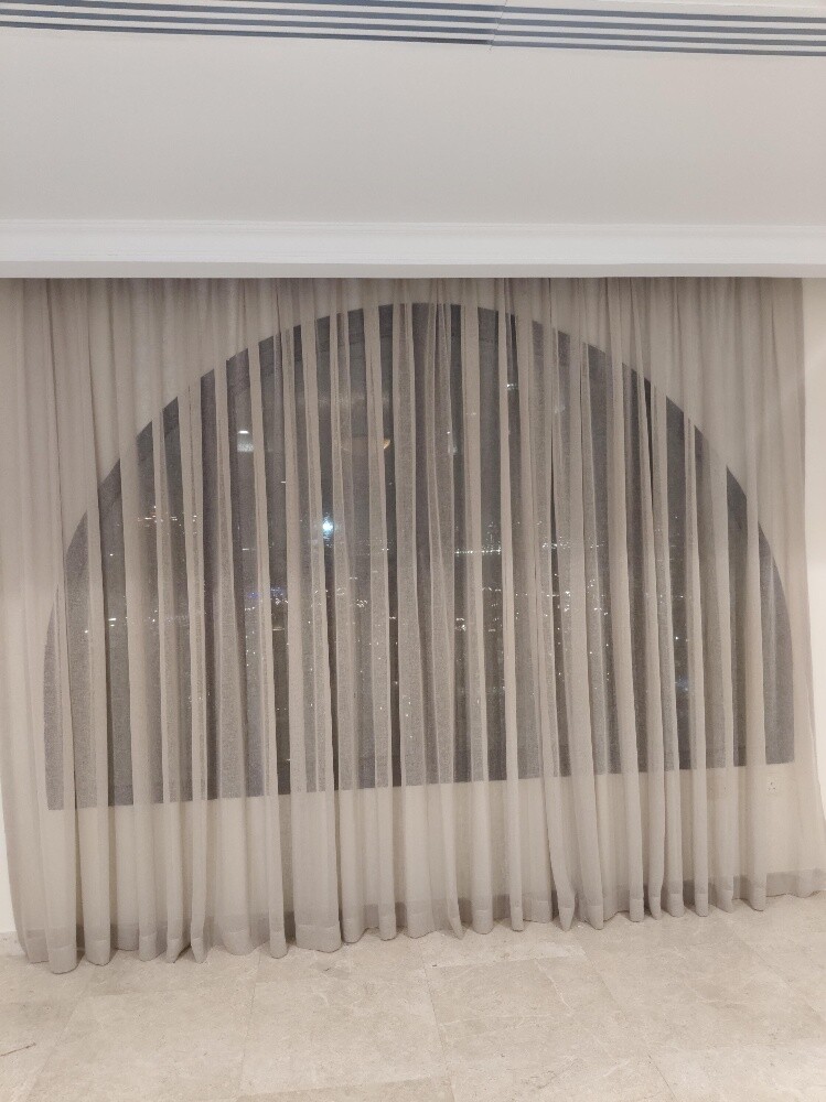 Curtain - 9