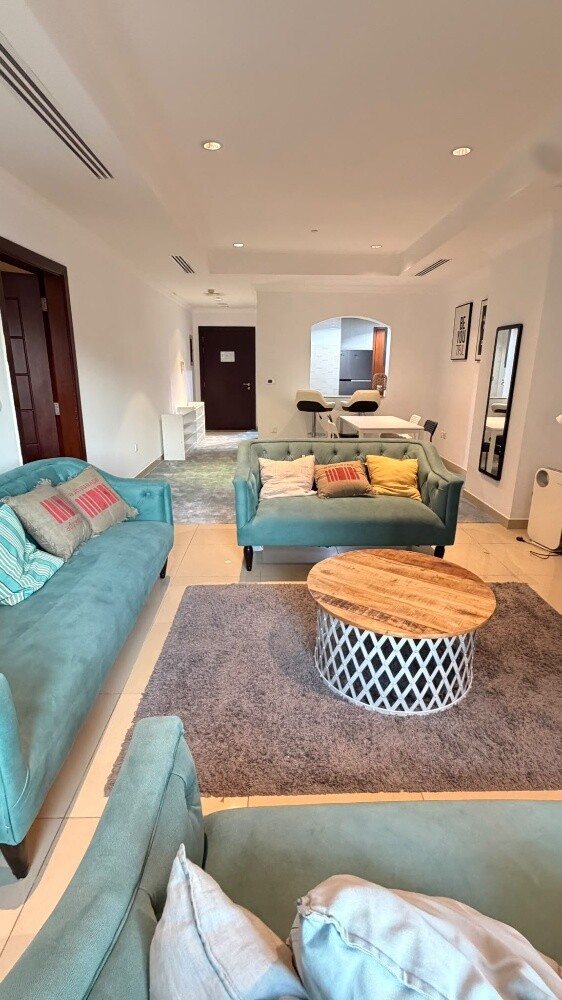 Apartment in The Pearl with a marin - 4