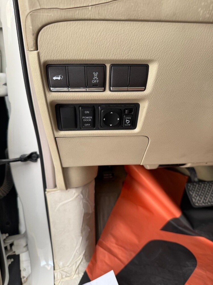 Nissan Patrol 2010 - 11