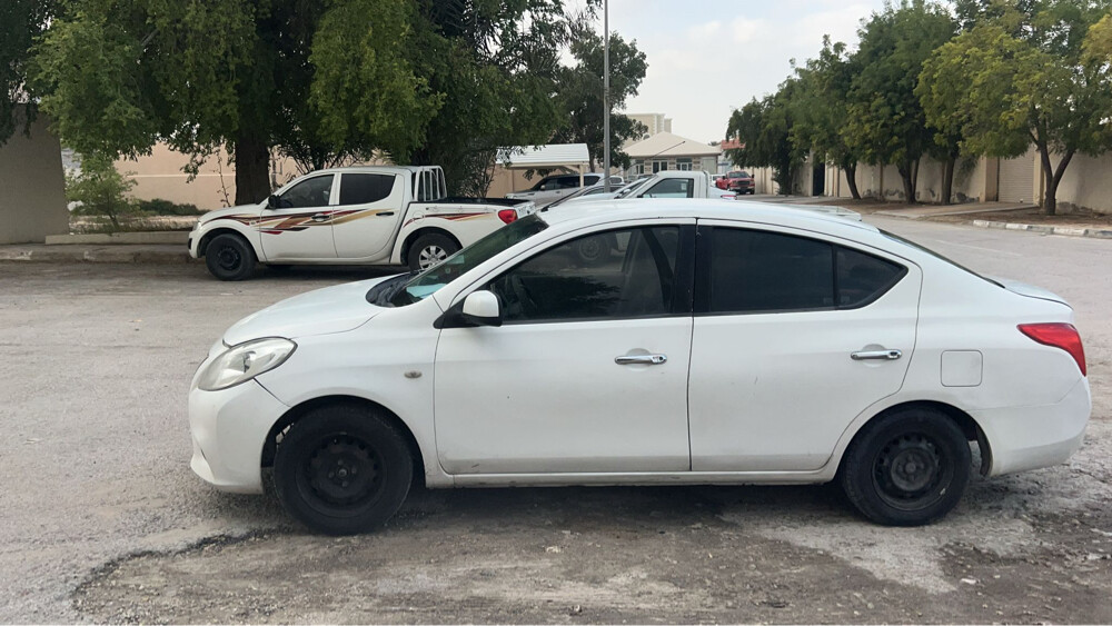 Nissan Sony for sale2012 - 8