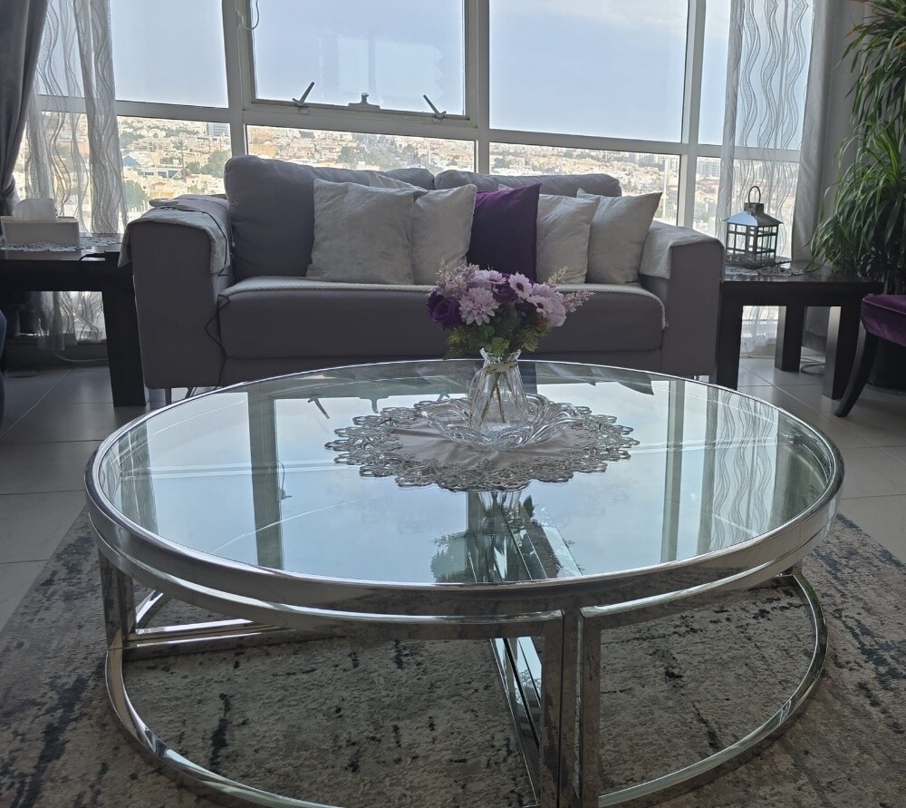 big round table,small four tables - 2