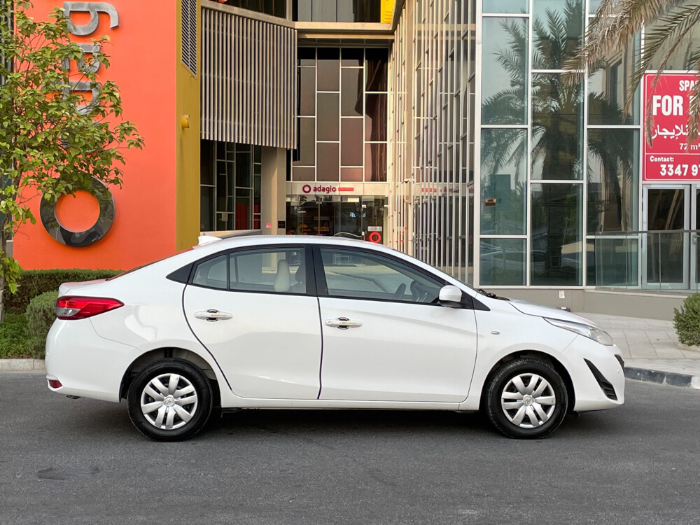 Toyota Yaris 2019 1.5 E - 13