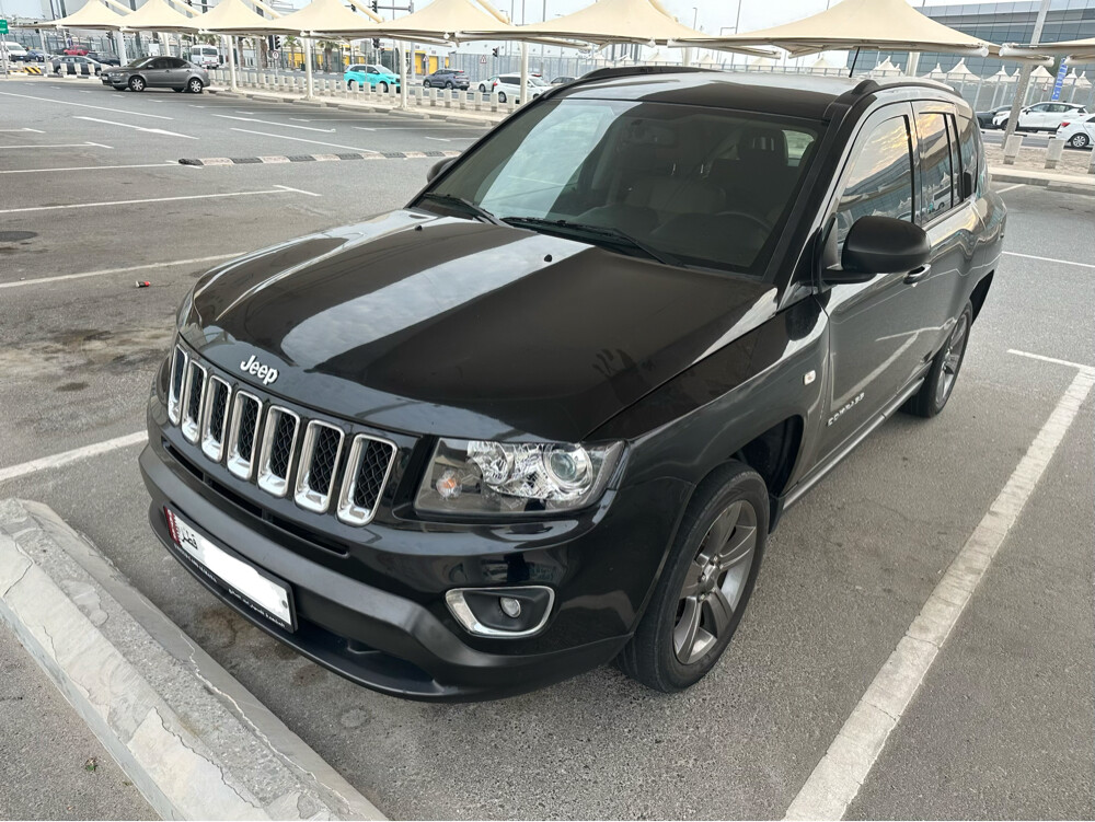 2017 Jeep Compass Low Mileage - 1
