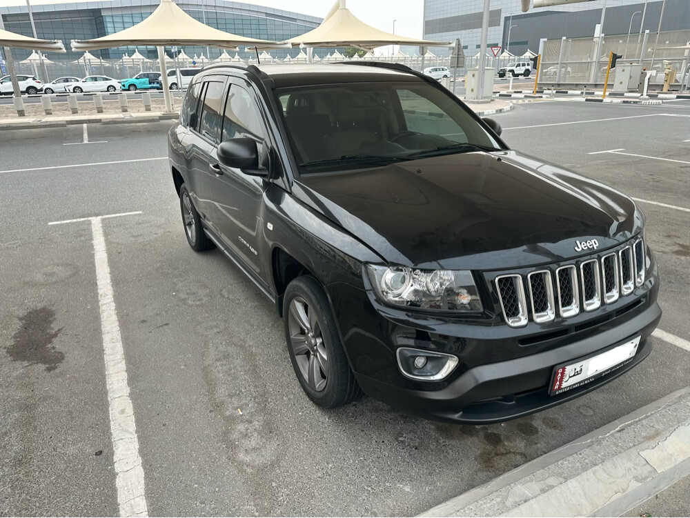 2017 Jeep Compass Low Mileage - 4