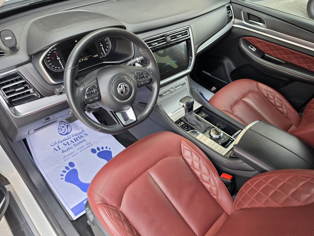 MG RX8 30T AWD (2024) - 6