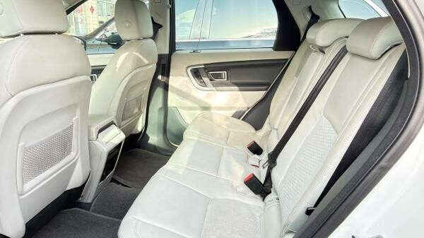 Land Rover Discovery Sports 2016 - 8