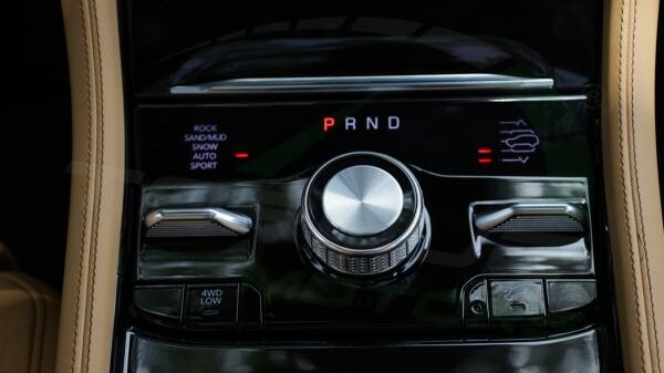 2025 Jeep Grand Cherokee Summit - 11