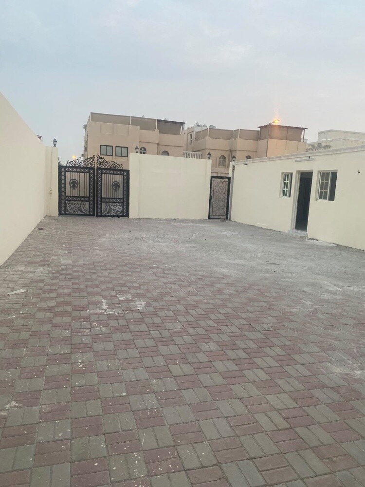 فيلا للايجار بمعيذر خلف الفروسيه - 14