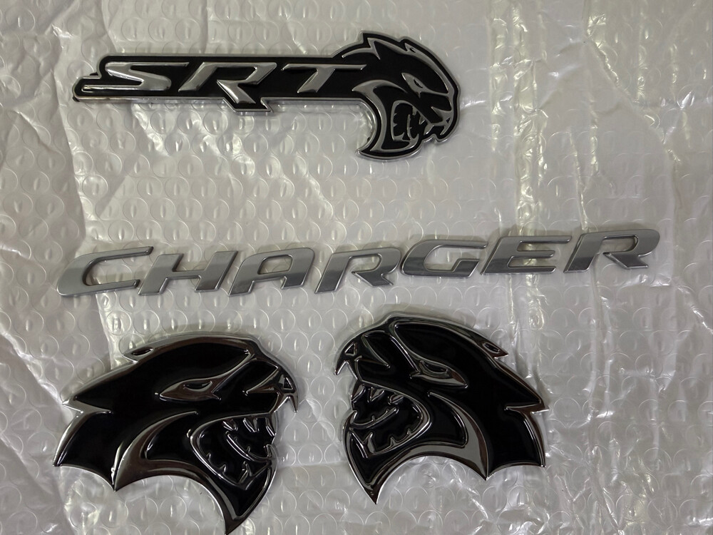 Dodge Charger SRT hellcat - 8