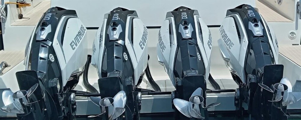4 Evinrude E-TEC G2 300 HP Outboard - 2