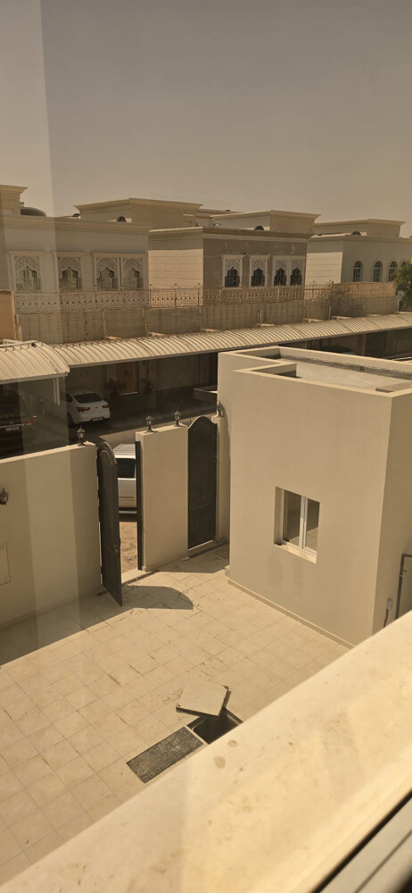 للبيع فيلا جديدة في ام عبيريه - 1