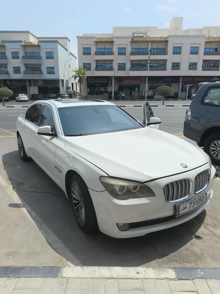 BMW 730Li.    Year 2012 - 1