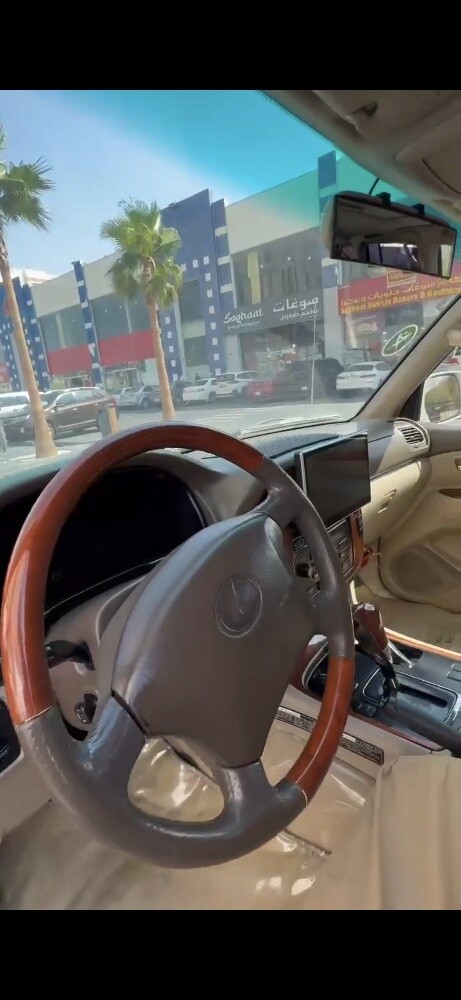 Lexus LX470 - 5